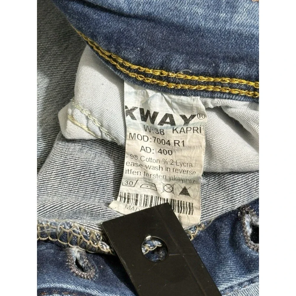 Xway Kapri Shorts Mens 38 Waist Denim Graphic Distressed Y2K Acid Wash